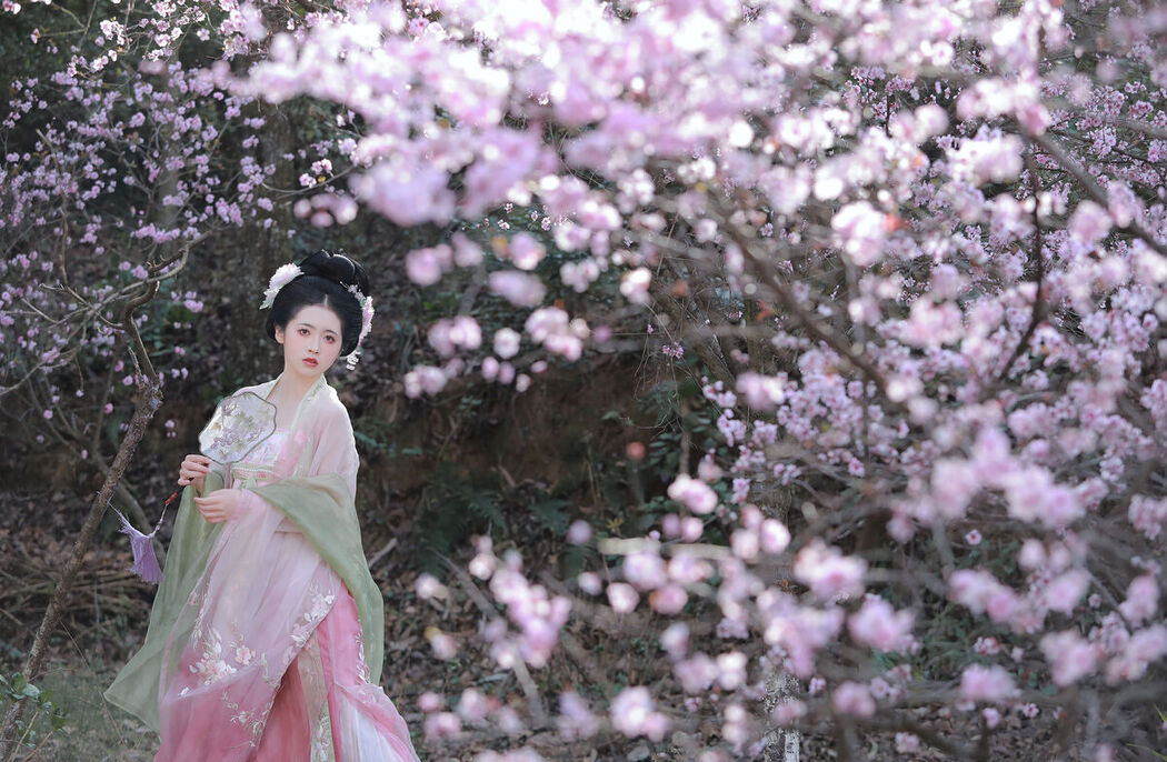 YiTuYu艺图语 Vol.6612 Wei Mo