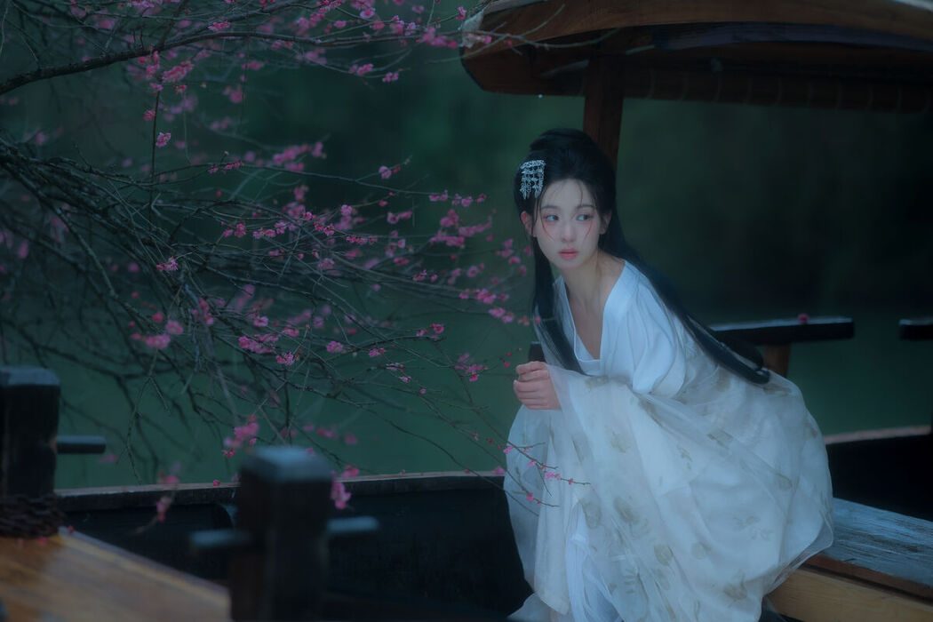 YiTuYu艺图语 Vol.6605 Li Gua Gua