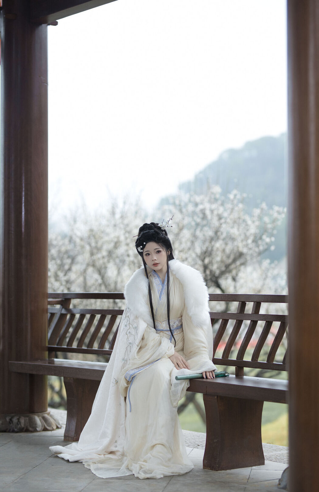 YiTuYu艺图语 Vol.6572 Yun Yun De Hei Yan Quan Er