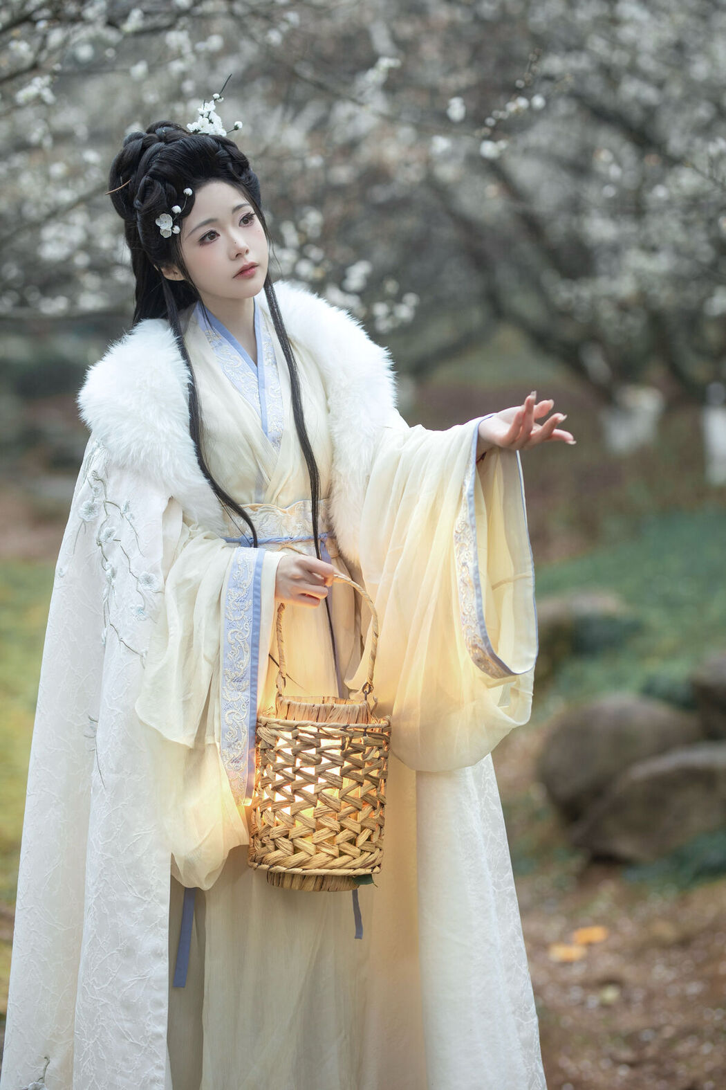 YiTuYu艺图语 Vol.6572 Yun Yun De Hei Yan Quan Er