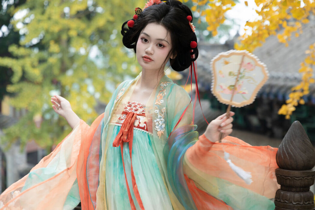 YiTuYu艺图语 Vol.6498 Chen You Na