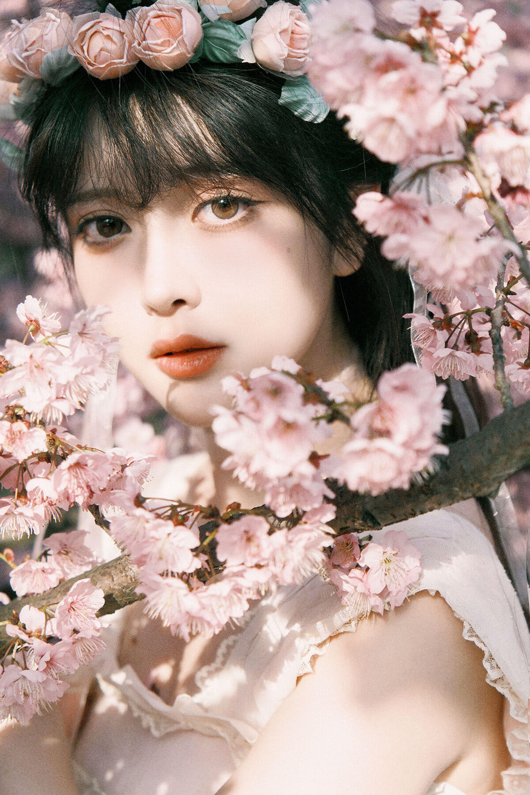 YiTuYu艺图语 Vol.6562 Xing Zhi Ka Tao Cover Photo