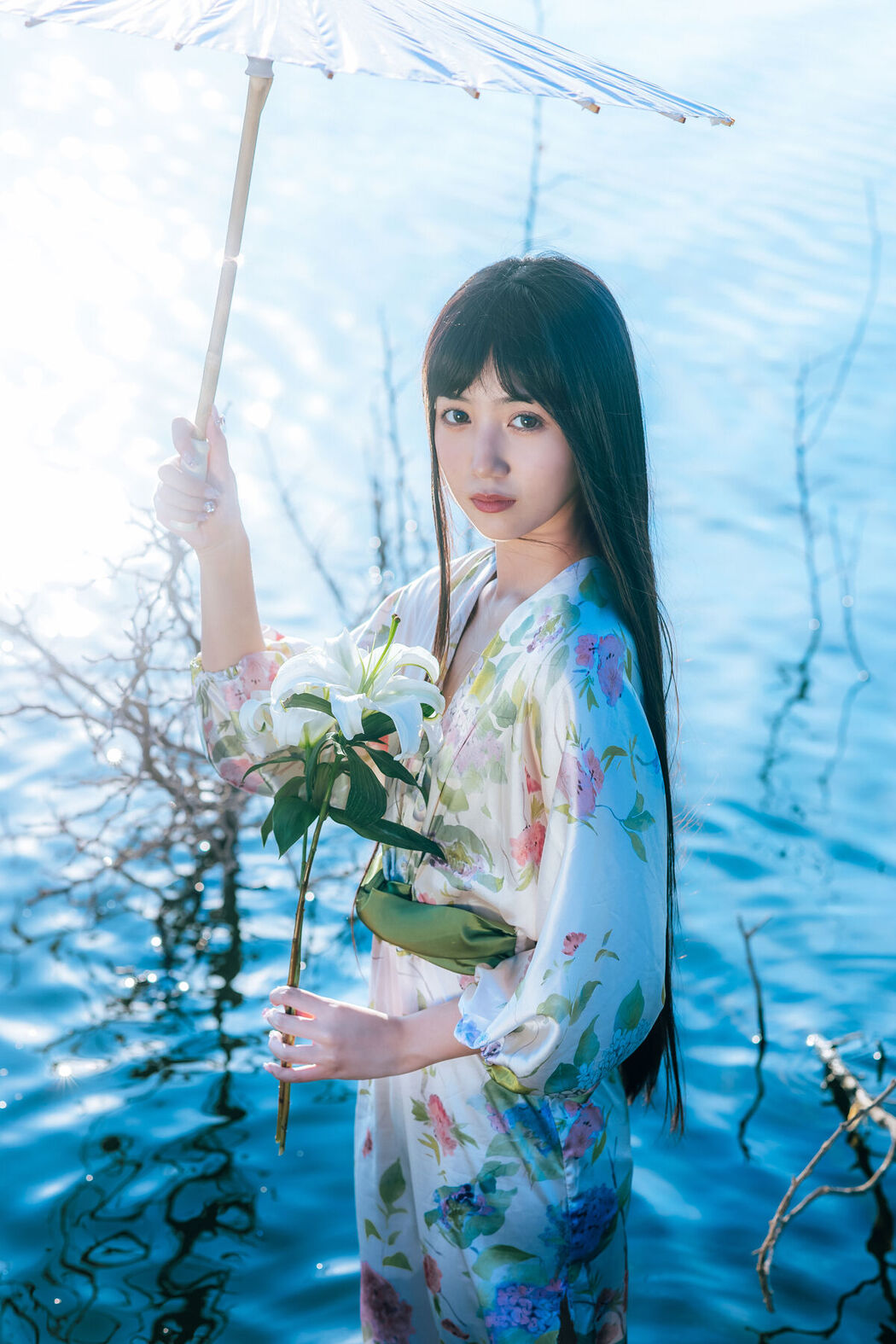 YiTuYu艺图语 Vol.6482 Yi Yu He Bao Dan