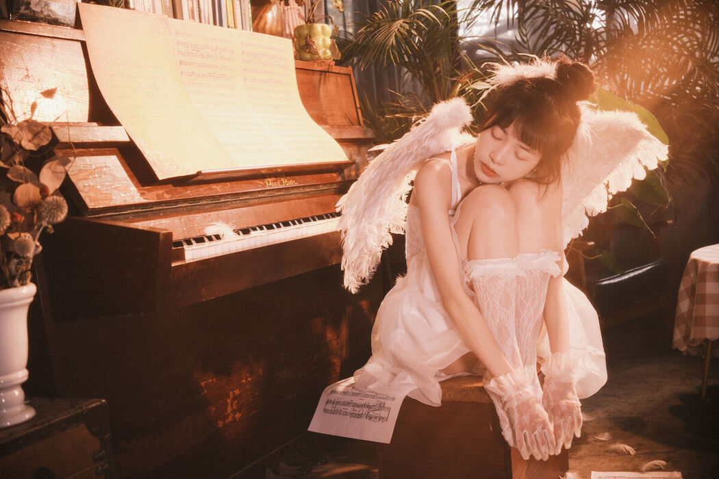 YiTuYu艺图语 Vol.6607 Xiao Song Ma Nai