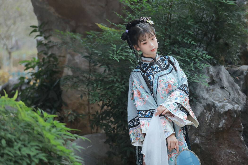 YiTuYu艺图语 Vol.6618 Zhou Zhou AY