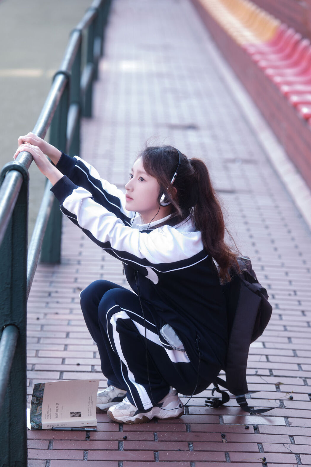 YiTuYu艺图语 Vol.6521 Bei Shang Fei Niu