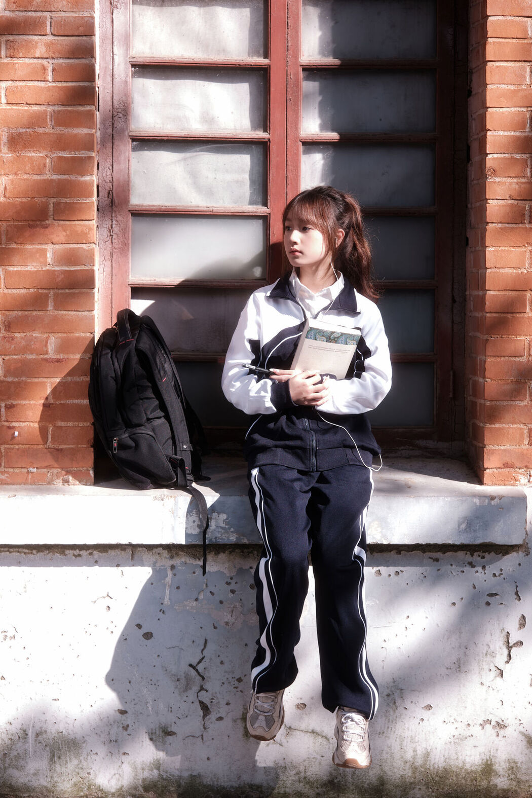 YiTuYu艺图语 Vol.6521 Bei Shang Fei Niu