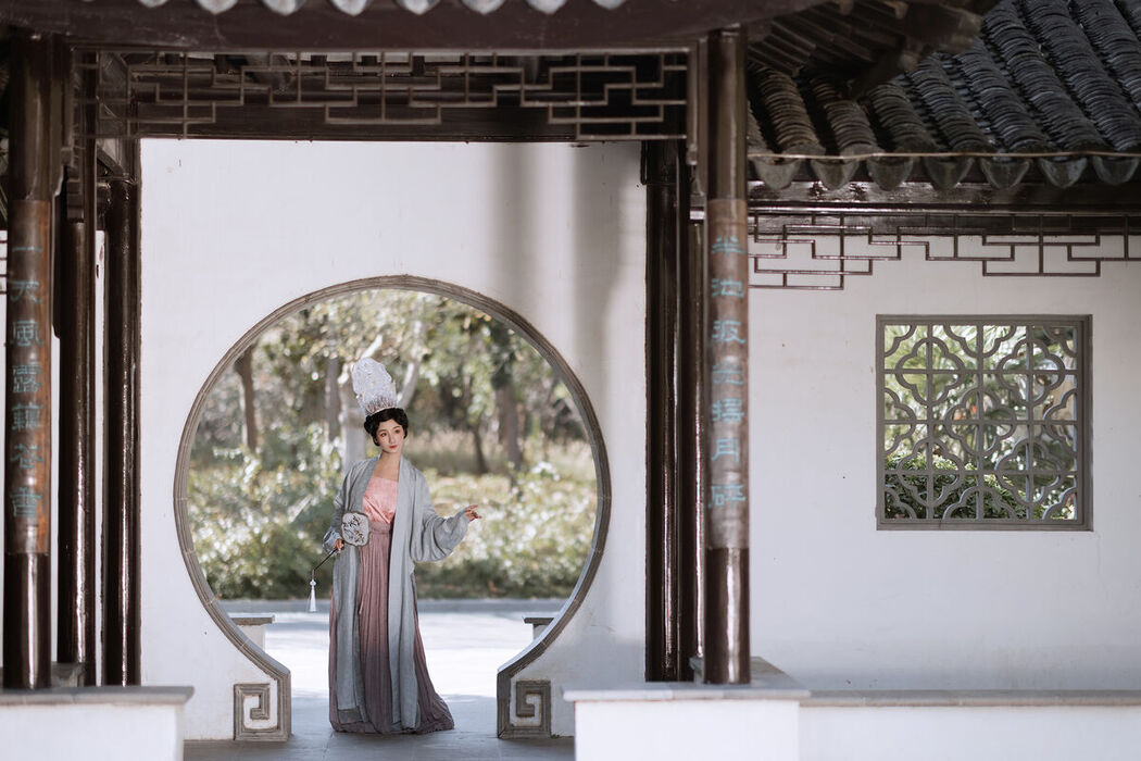 YiTuYu艺图语 Vol.6454 Zhi Yu Qian Deng