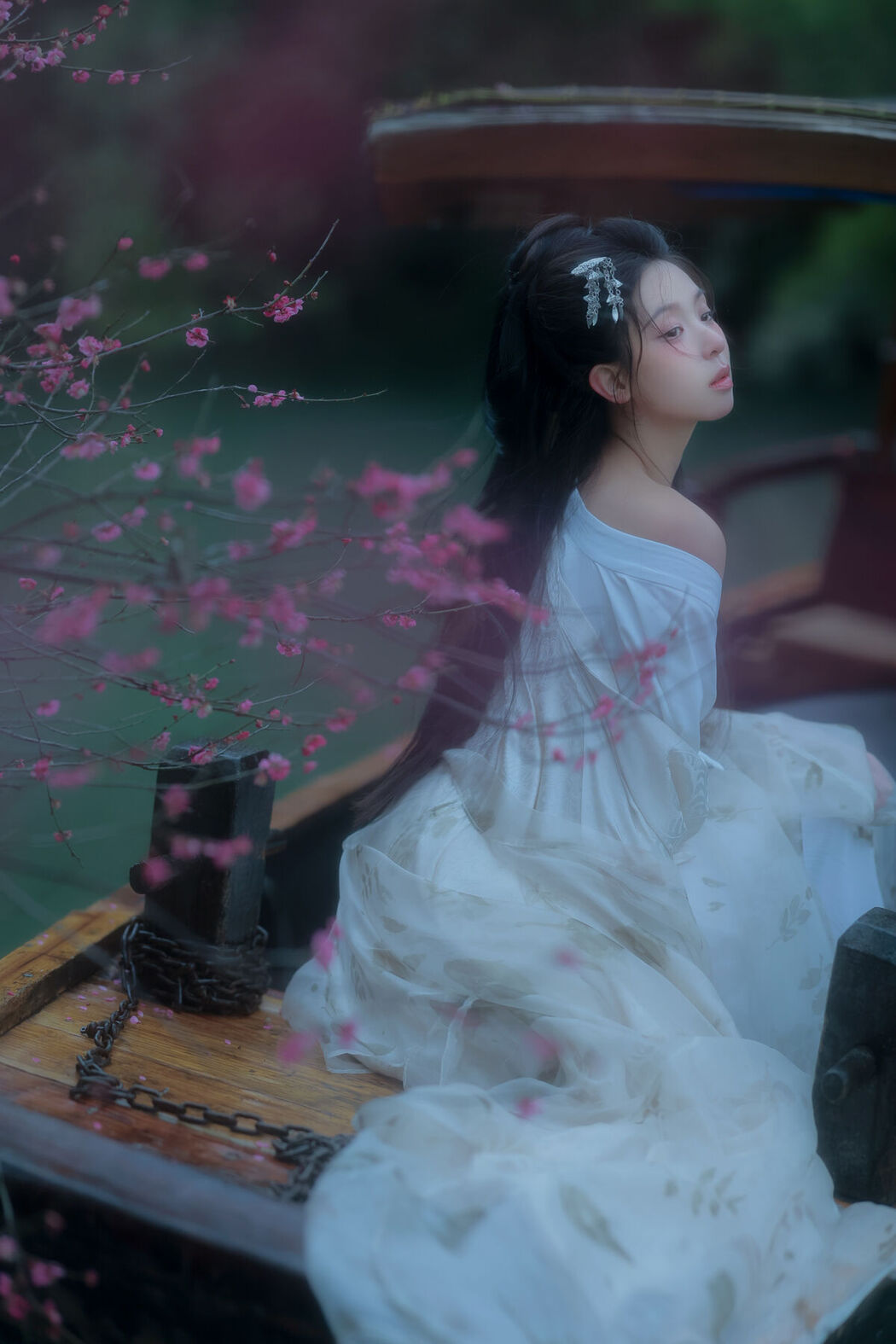 YiTuYu艺图语 Vol.6605 Li Gua Gua