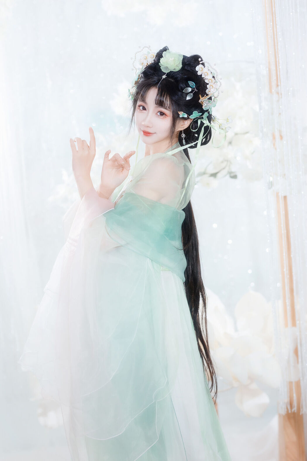 YiTuYu艺图语 Vol.6515 Qi Luo Sheng De Xiao Su Su