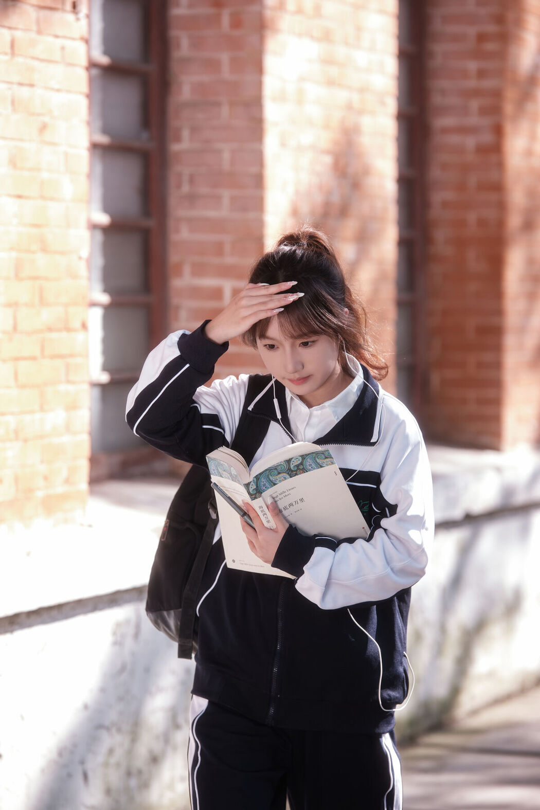 YiTuYu艺图语 Vol.6521 Bei Shang Fei Niu