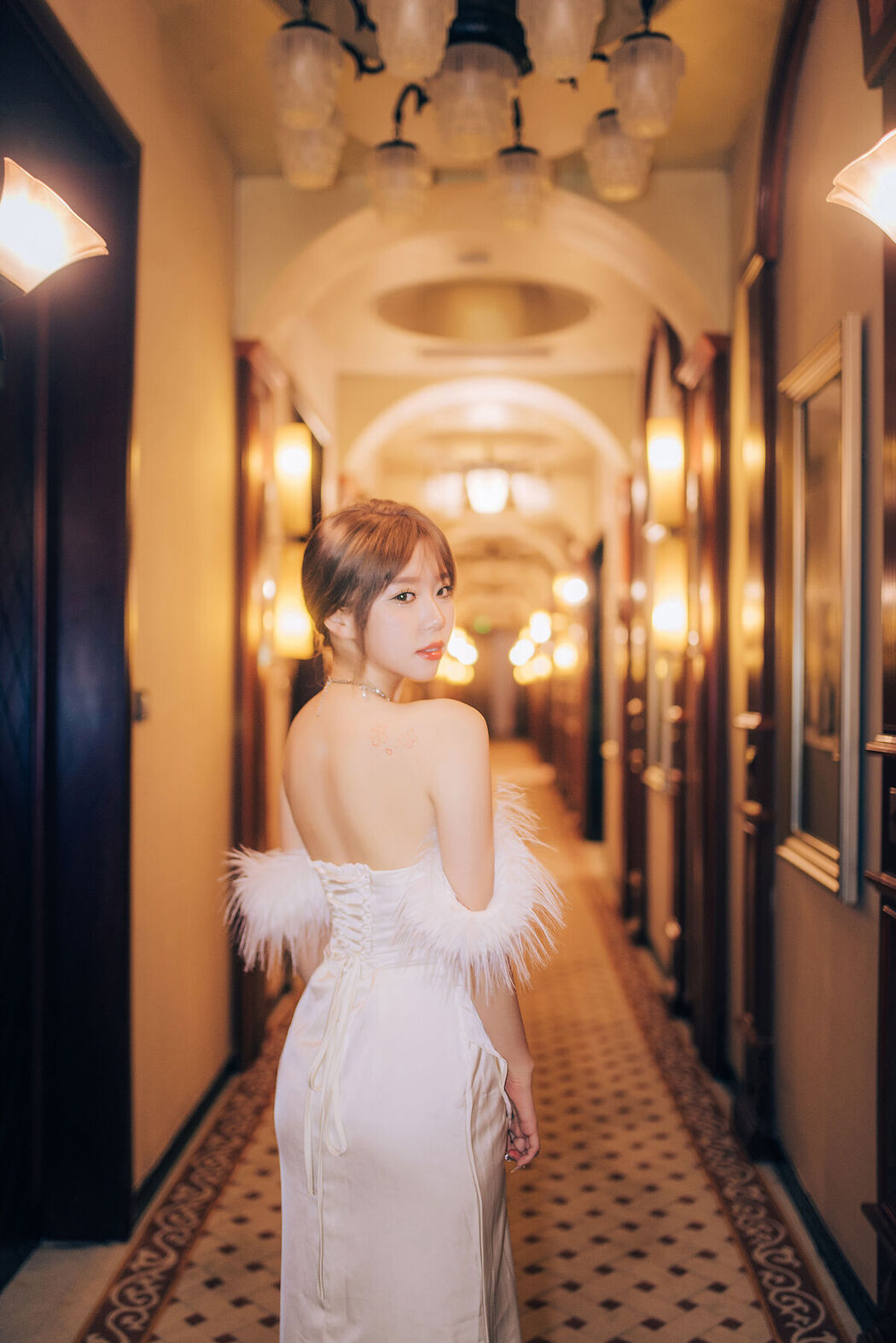 YiTuYu艺图语 Vol.6556 Nini Shi Ni