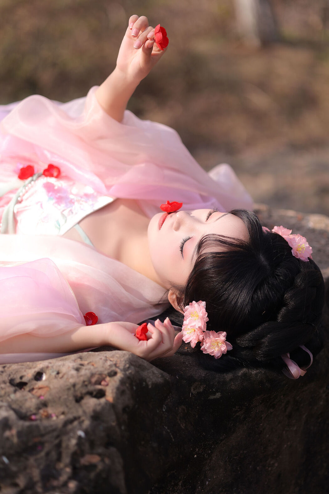 YiTuYu艺图语 Vol.6569 Jun Yin Lan