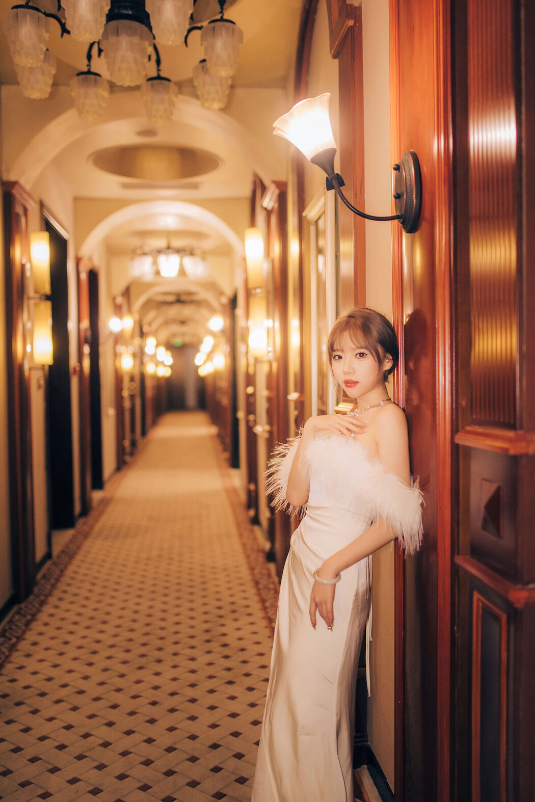 YiTuYu艺图语 Vol.6556 Nini Shi Ni