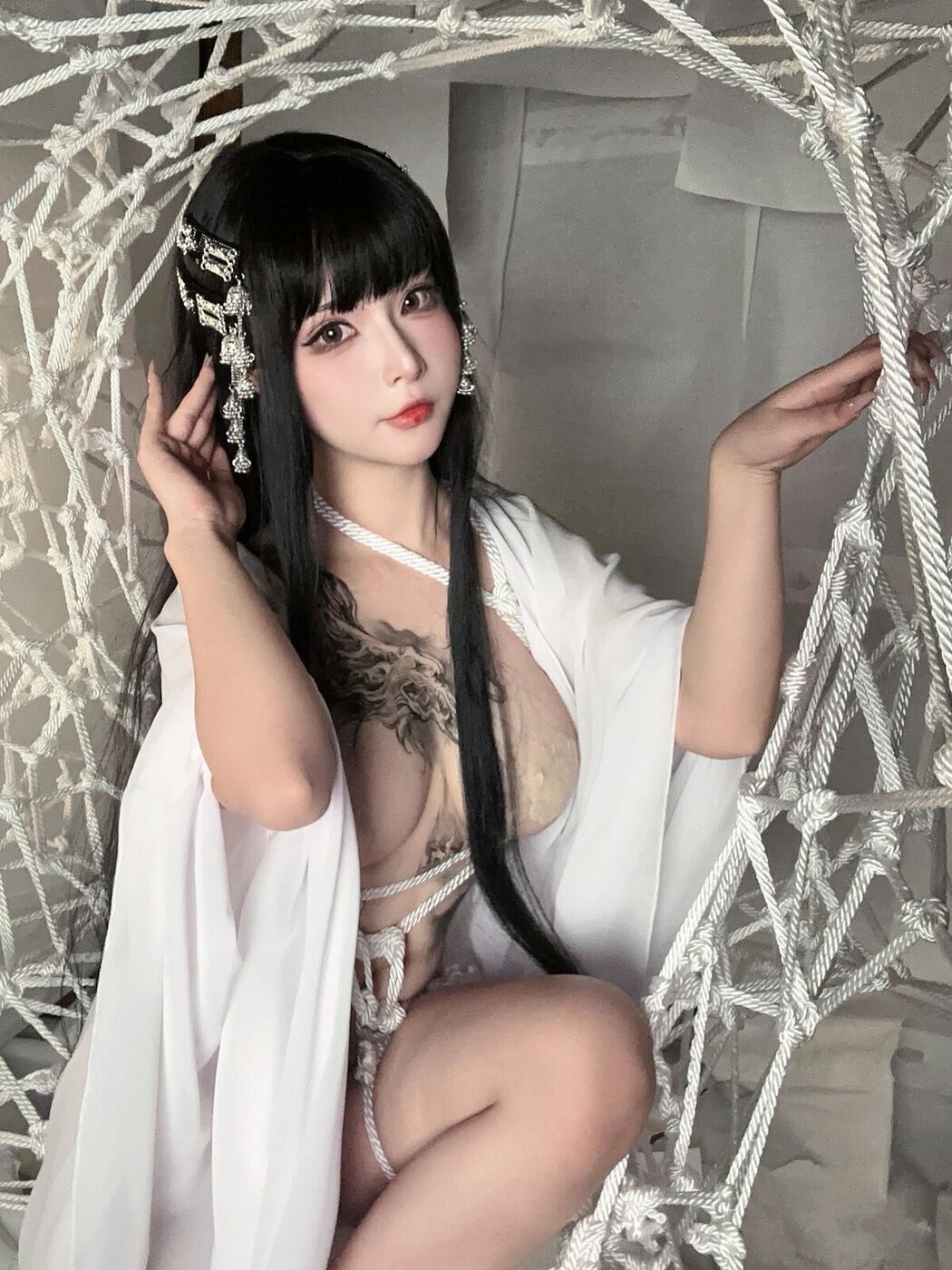 Coser@yuuhui玉汇 – Patreon 白龙吟 玛丽夫人 (84P – 2V)