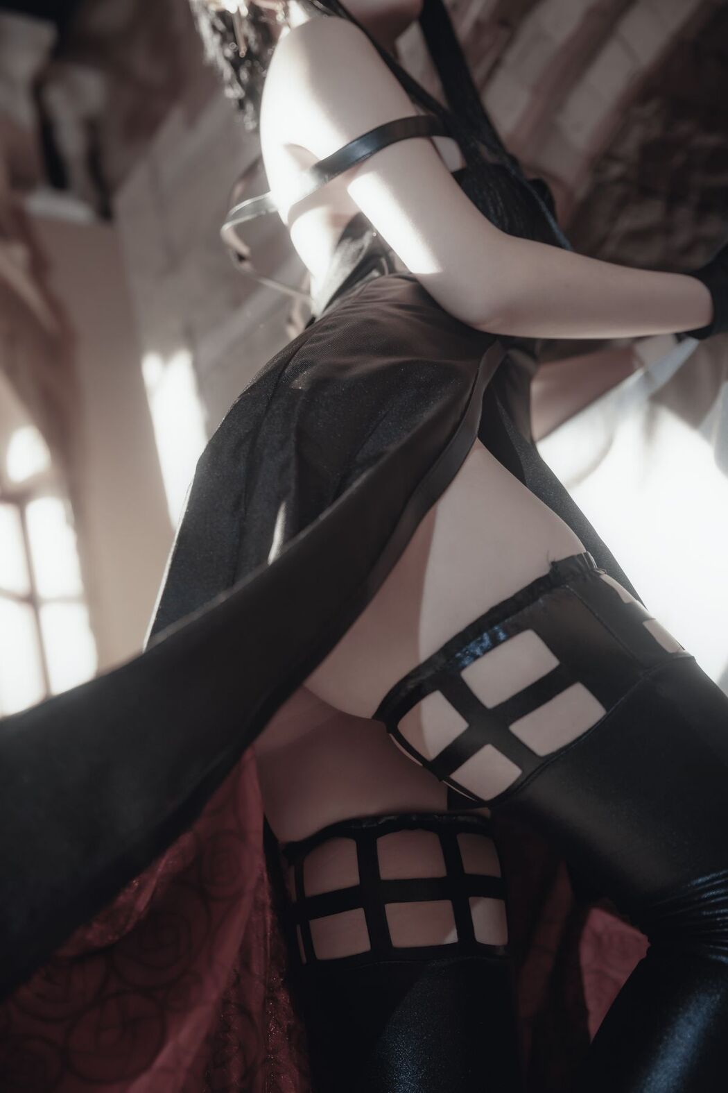 Coser@清水由乃 – 间谍过家家 约尔·福杰 战斗服 (31P)