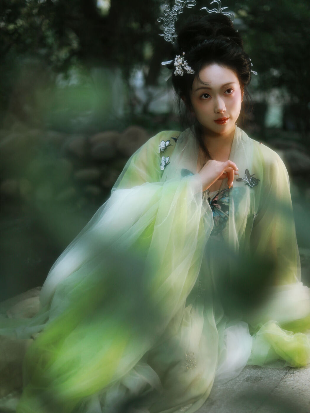 YiTuYu艺图语 Vol.6662 Luo Yu Qing Ling