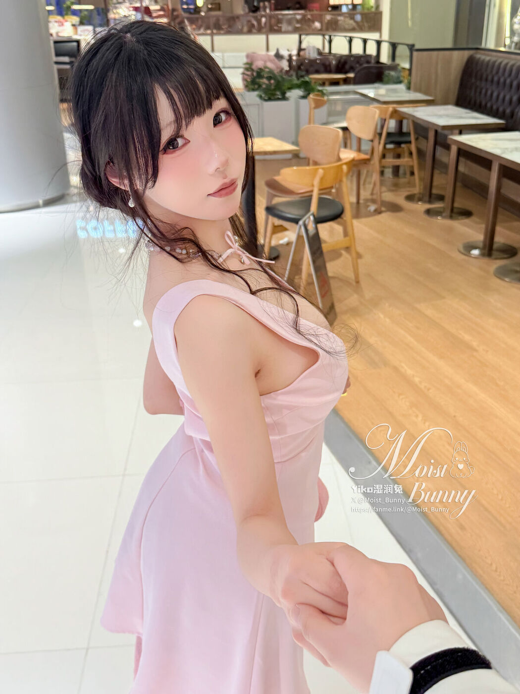 Coser@黏黏团子兔 – 04月作品 决胜内衣 脸红的思春期 Part02 (53P)