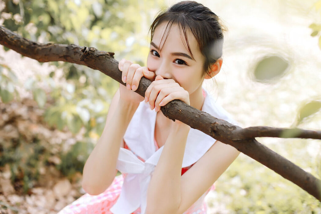 YiTuYu艺图语 Vol.6642 Zhu Yun Hui Da Mo Wang