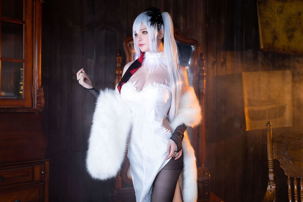 Coser@前羽_rr – 碧蓝航线 德雷克 (42P)