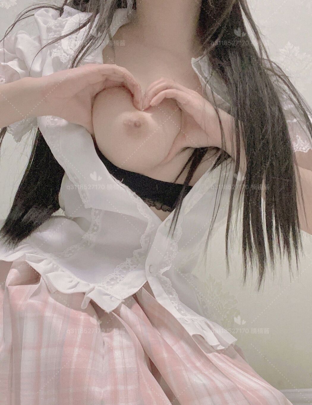 Coser@糯米酱 – 白虎美乳福利姬私拍自慰 Part6 (46P)
