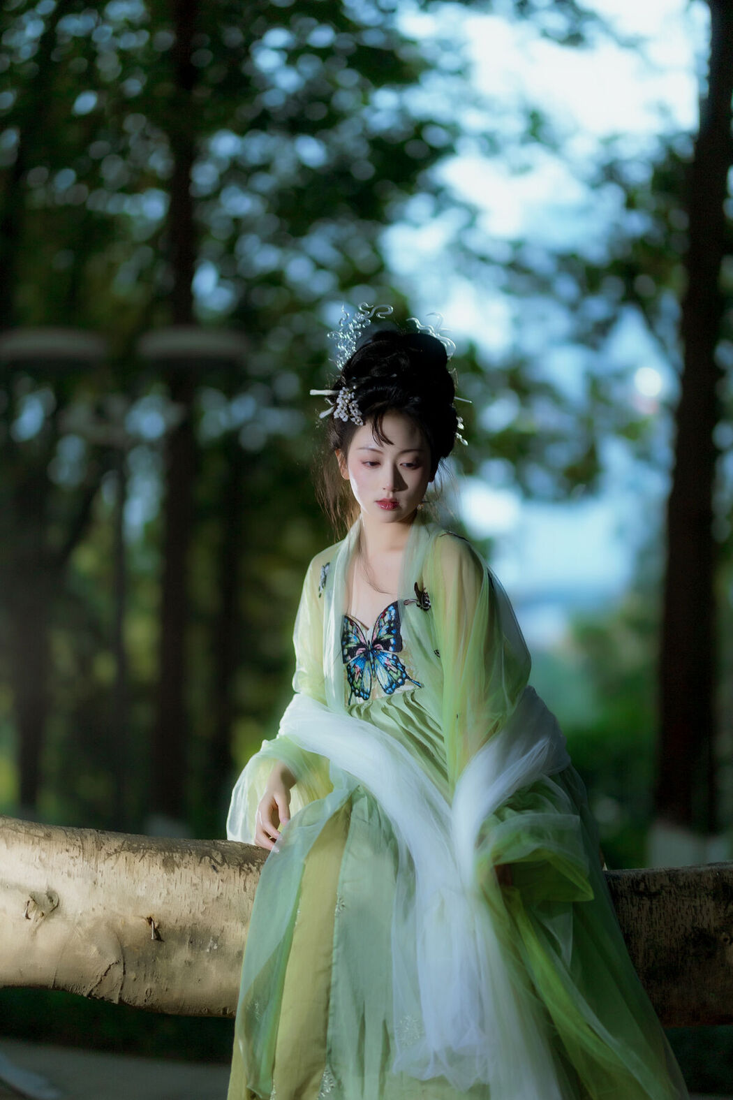 YiTuYu艺图语 Vol.6662 Luo Yu Qing Ling