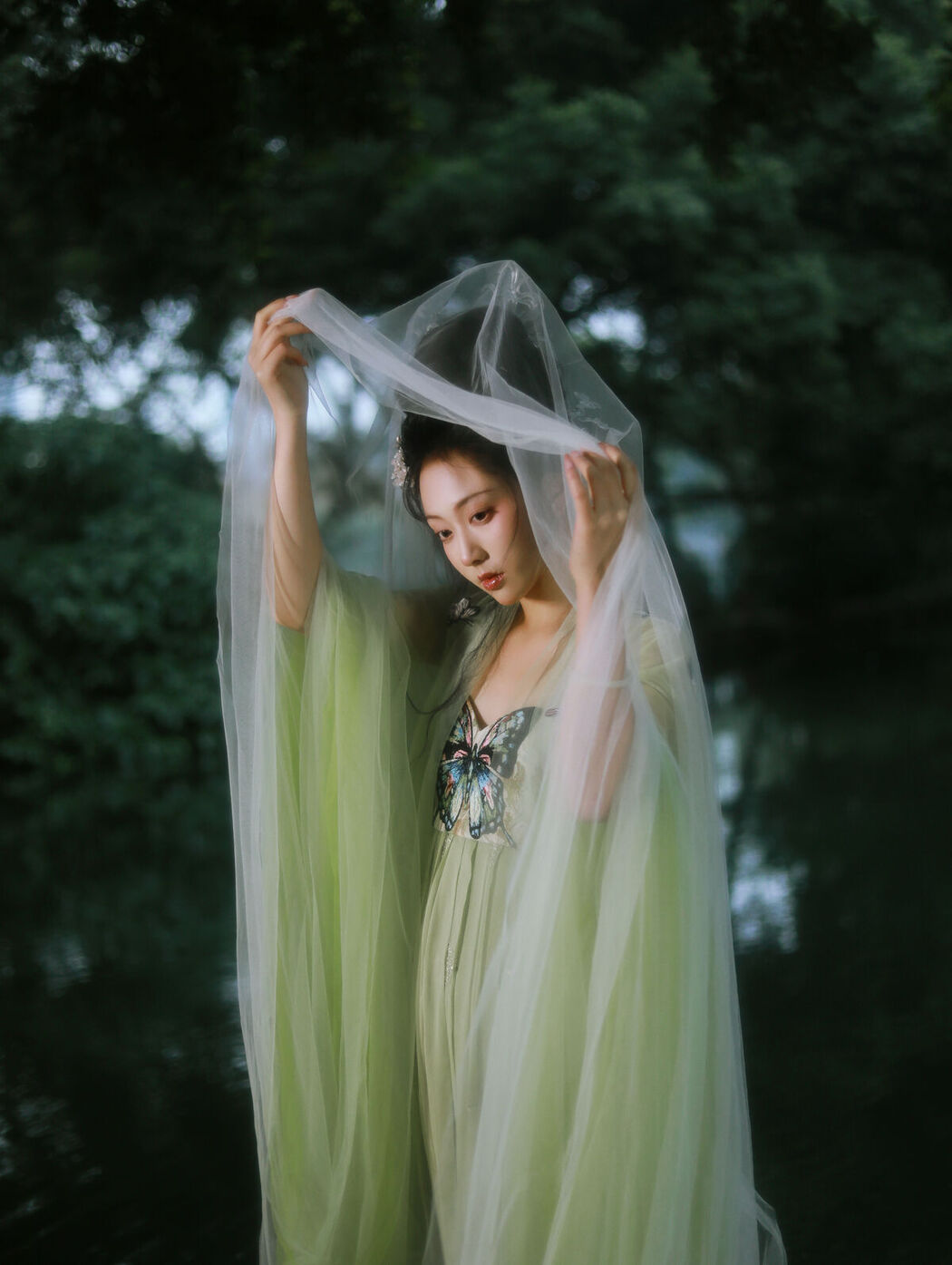 YiTuYu艺图语 Vol.6662 Luo Yu Qing Ling