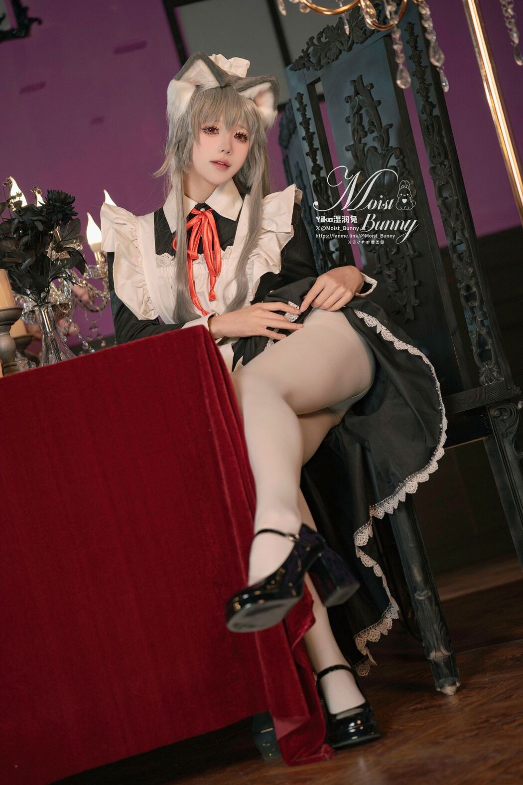 Coser@黏黏团子兔 – 2月月票特典 菲奇子女仆 (44P – 1V)