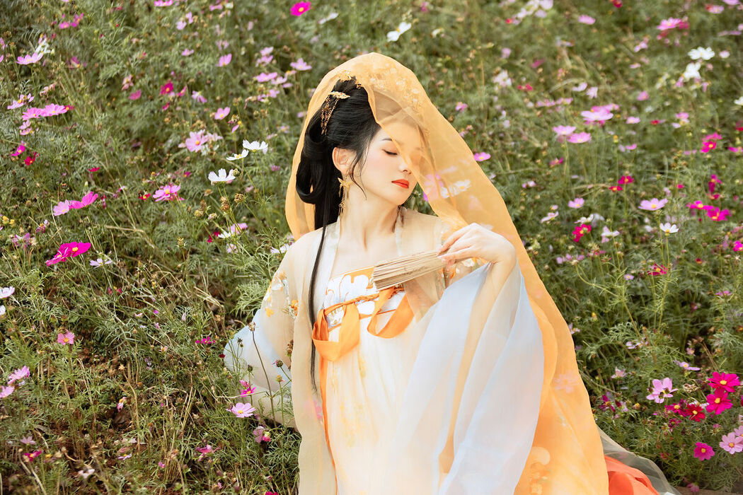 YiTuYu艺图语 Vol.6630 Yi Xin