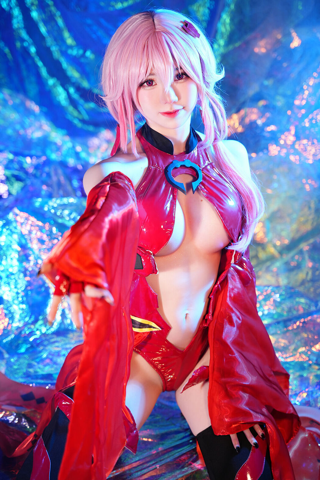 Coser@Sally多啦雪 Sally Dorasnow – Yuzuriha Inori (35P) Cover Photo