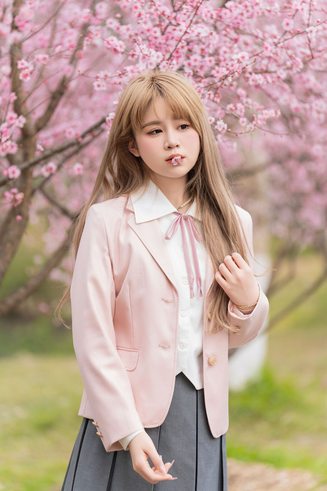 YiTuYu艺图语 Vol.6634 Pao Fu Xiao Fang
