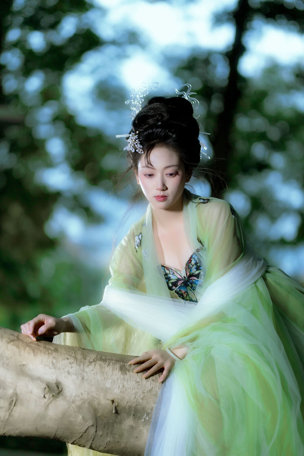 YiTuYu艺图语 Vol.6662 Luo Yu Qing Ling