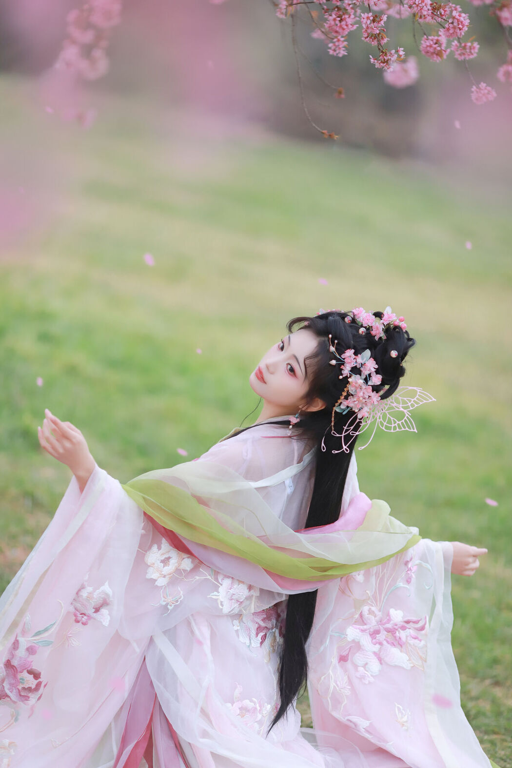 YiTuYu艺图语 Vol.6626 Qian Yue