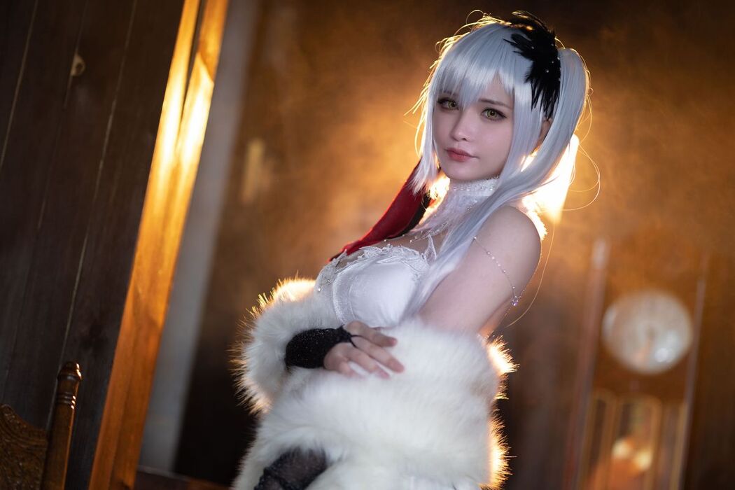 Coser@前羽_rr – 碧蓝航线 德雷克 (42P)