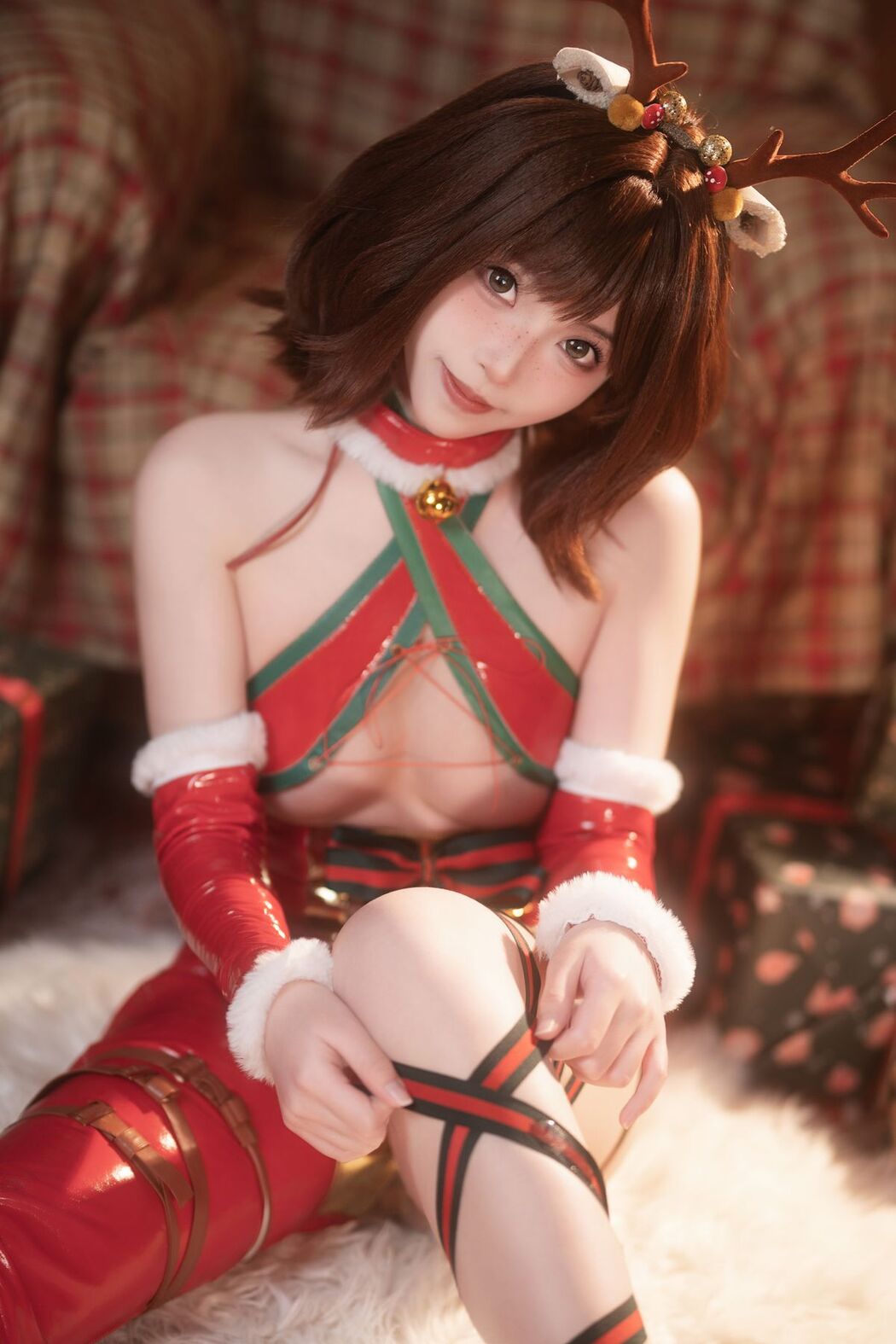 Coser@Bangni邦尼 – 圣诞小鹿 Part1 (47P – 7V)