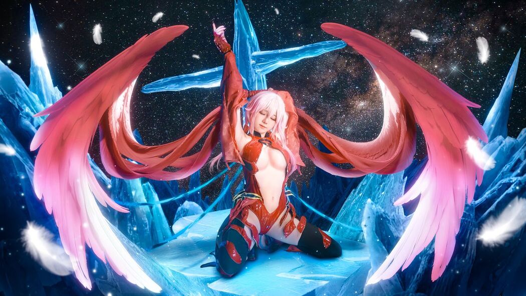 Coser@Sally多啦雪 Sally Dorasnow – Yuzuriha Inori (35P)