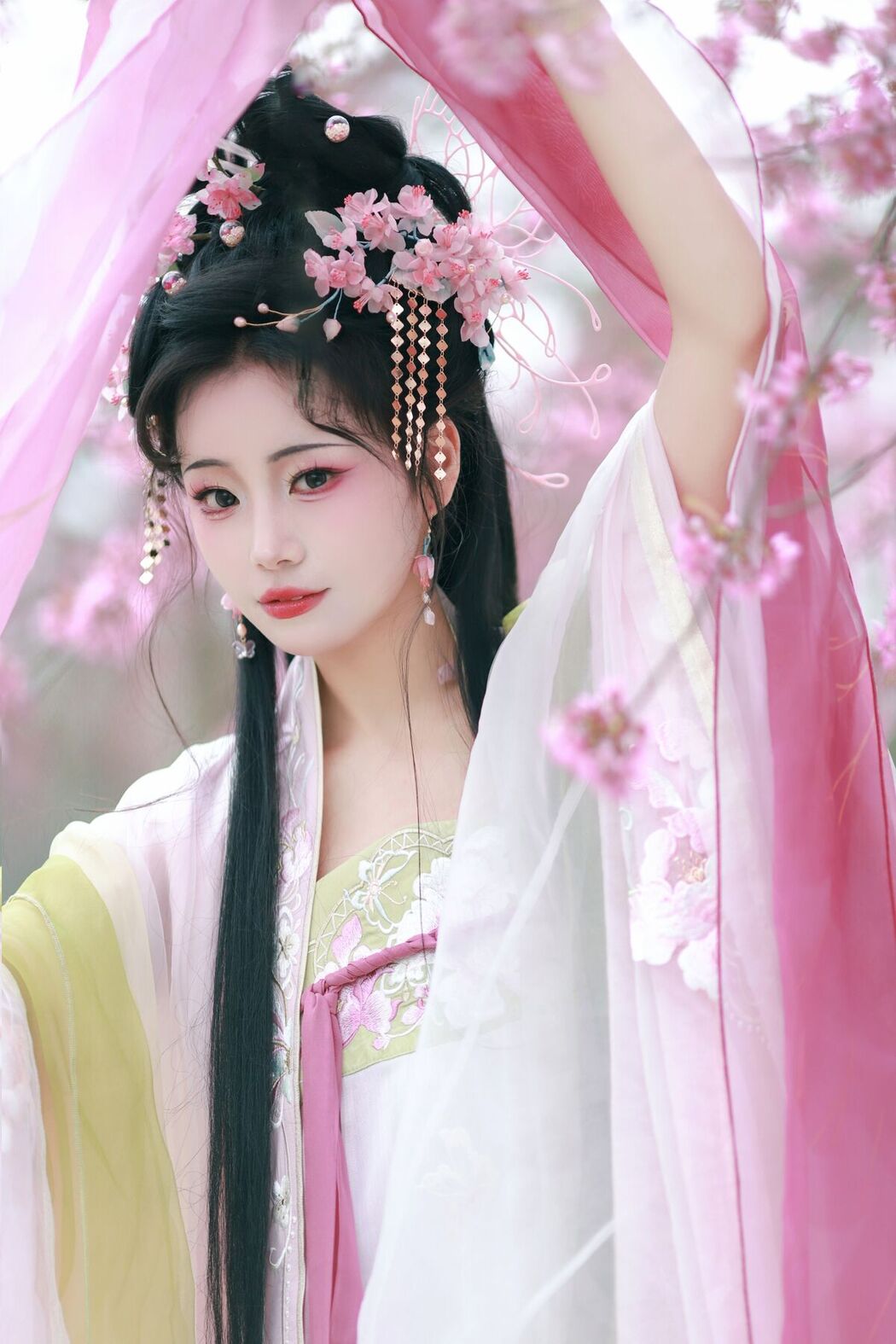 YiTuYu艺图语 Vol.6626 Qian Yue