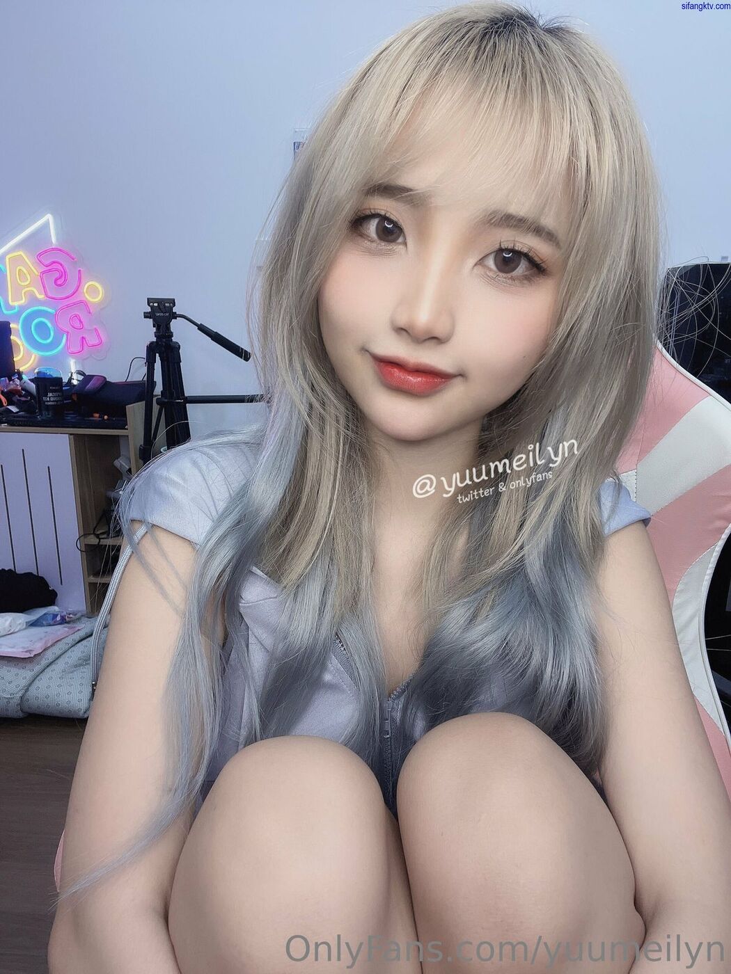 Coser@linhi_cute yuumeilyn – 极品美奶反差婊网红私拍 03 Part2 (61P)