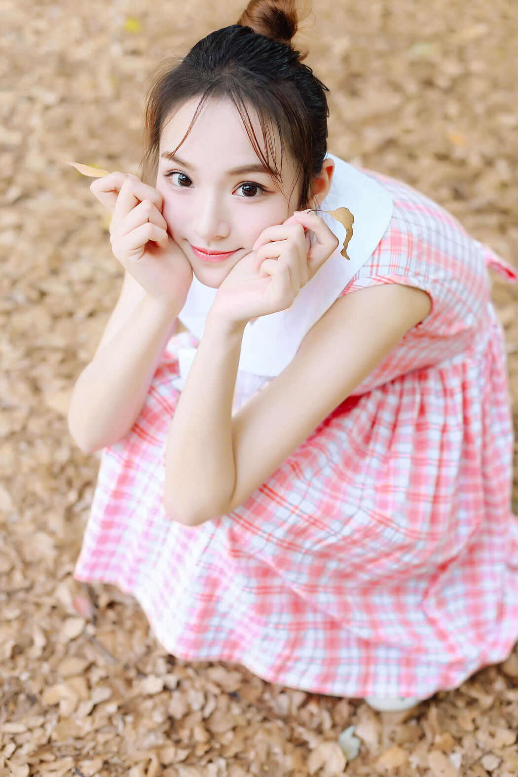 YiTuYu艺图语 Vol.6642 Zhu Yun Hui Da Mo Wang