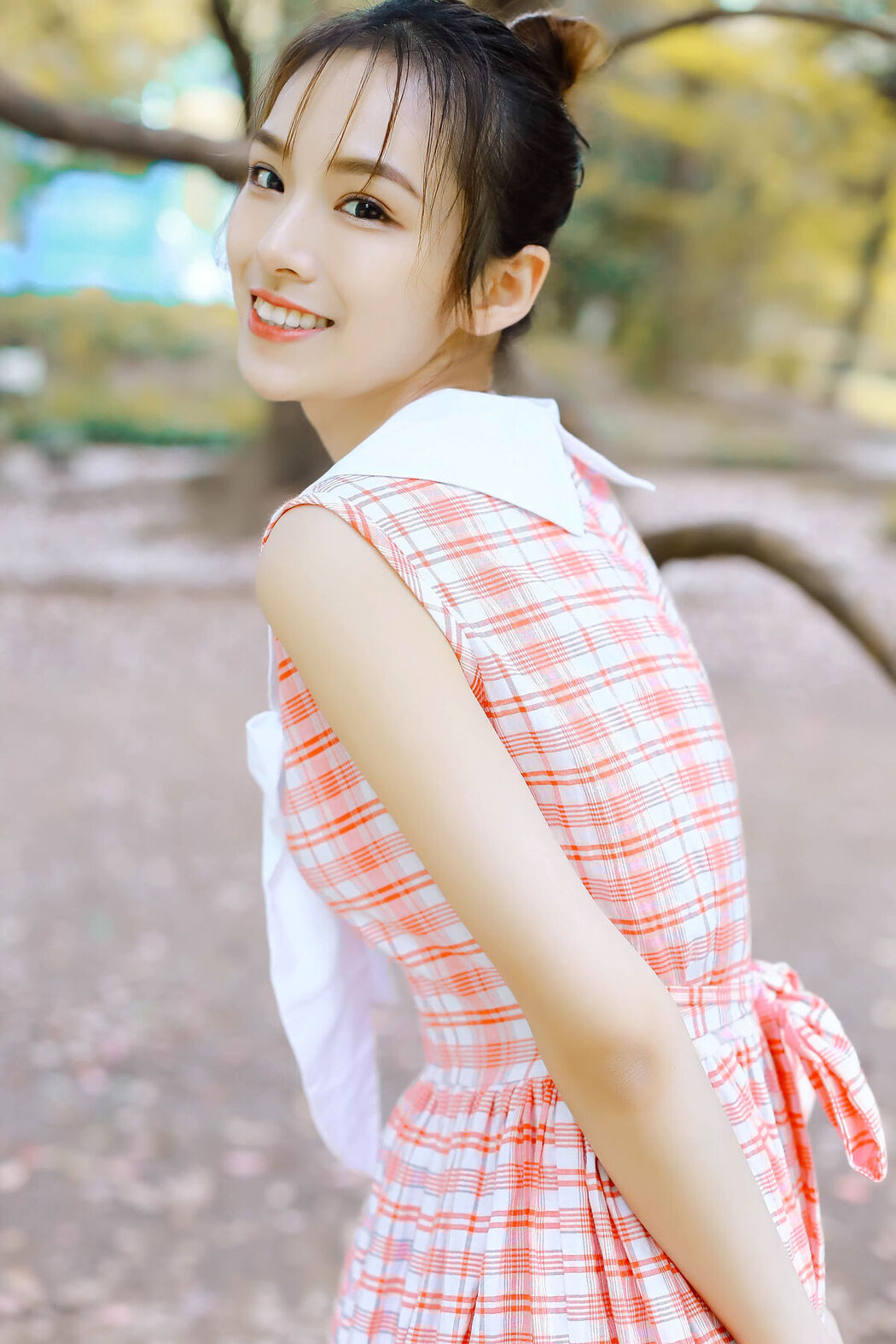 YiTuYu艺图语 Vol.6642 Zhu Yun Hui Da Mo Wang