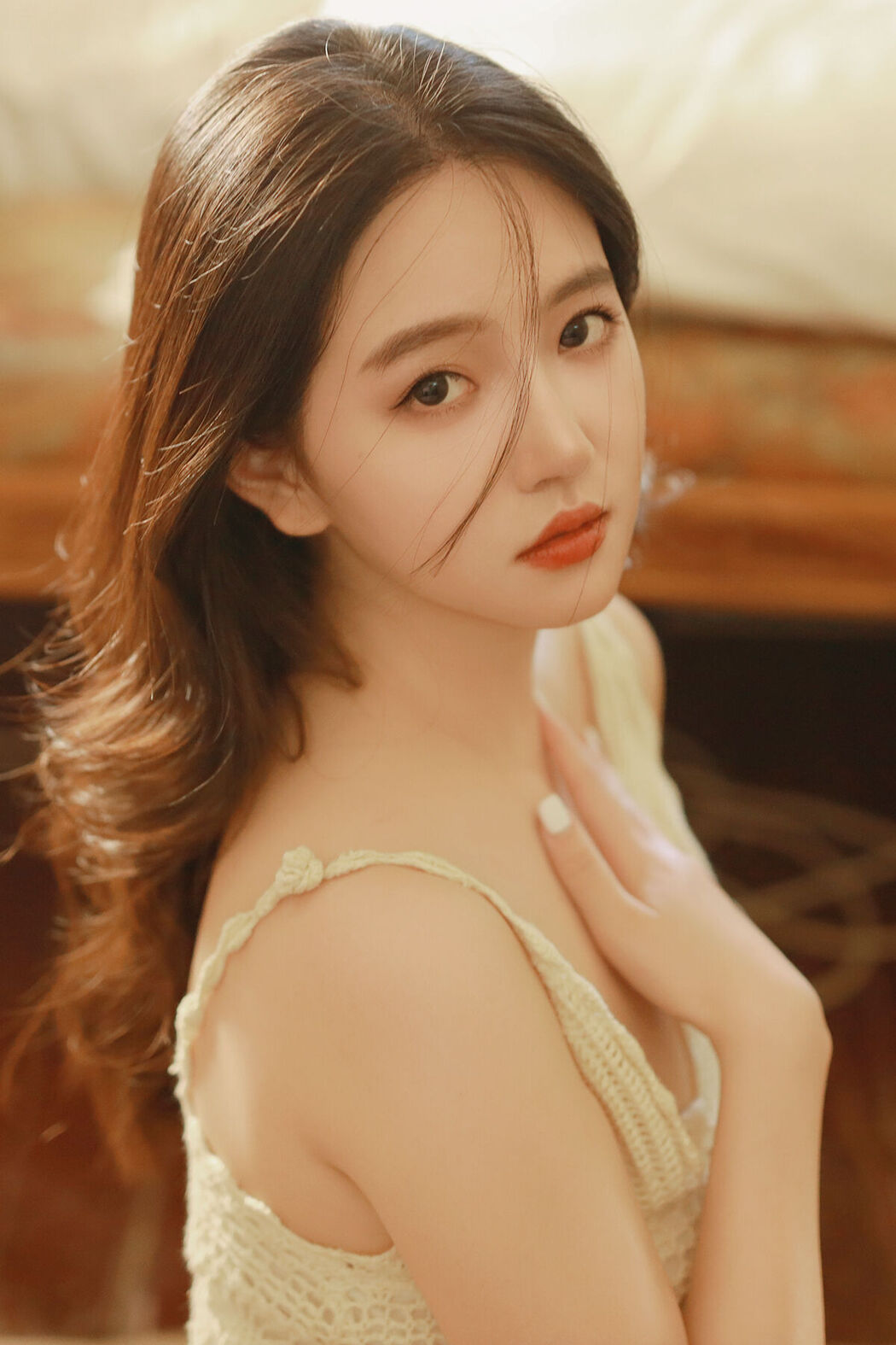 YiTuYu艺图语 Vol.6660 Elaine Cover Photo