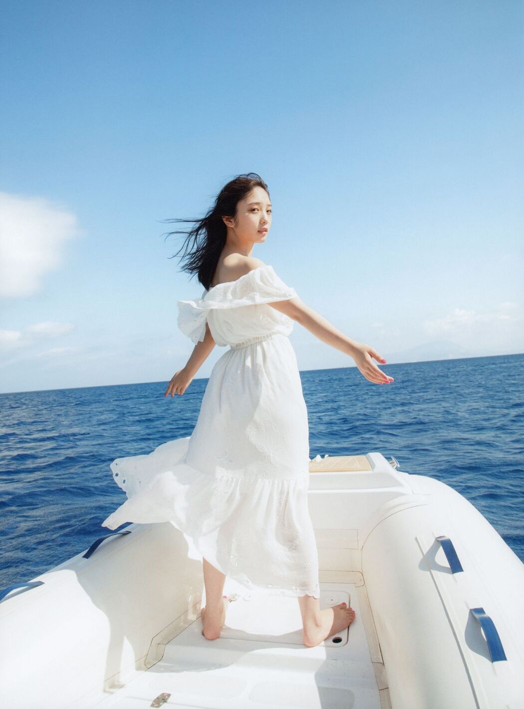 JP Yoda Yuuki 与田祐希 – 無口な時間 Part01 (57P)