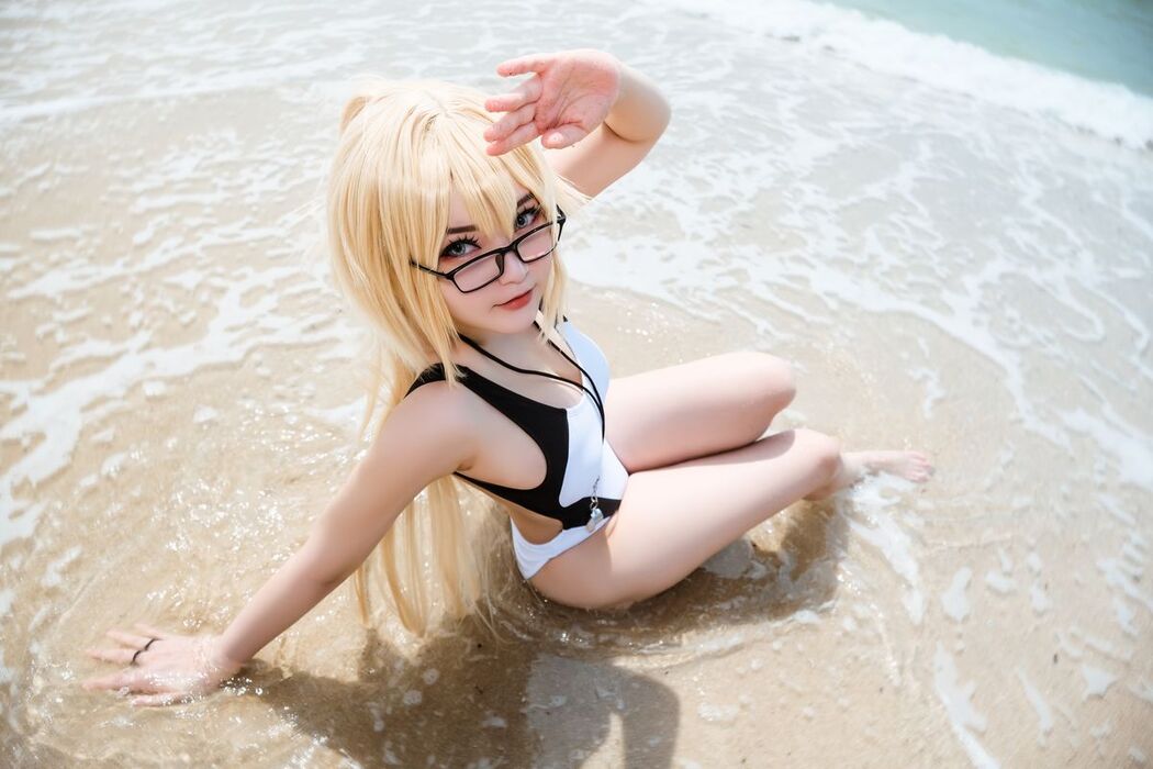 Coser@Potato Godzilla – Jeanne Summer (25P)
