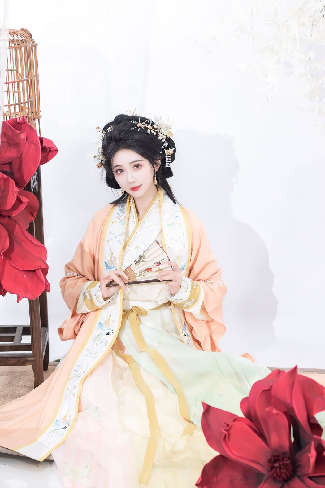 YiTuYu艺图语 Vol.6675 Qi Luo Sheng De Xiao Su Su