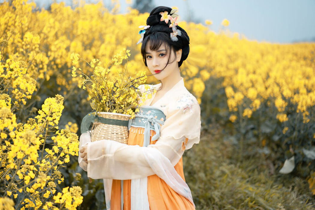 YiTuYu艺图语 Vol.6666 Miao Su Su