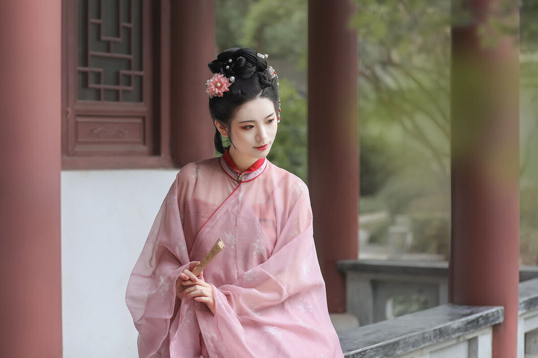 YiTuYu艺图语 Vol.6713 Ruan Yu