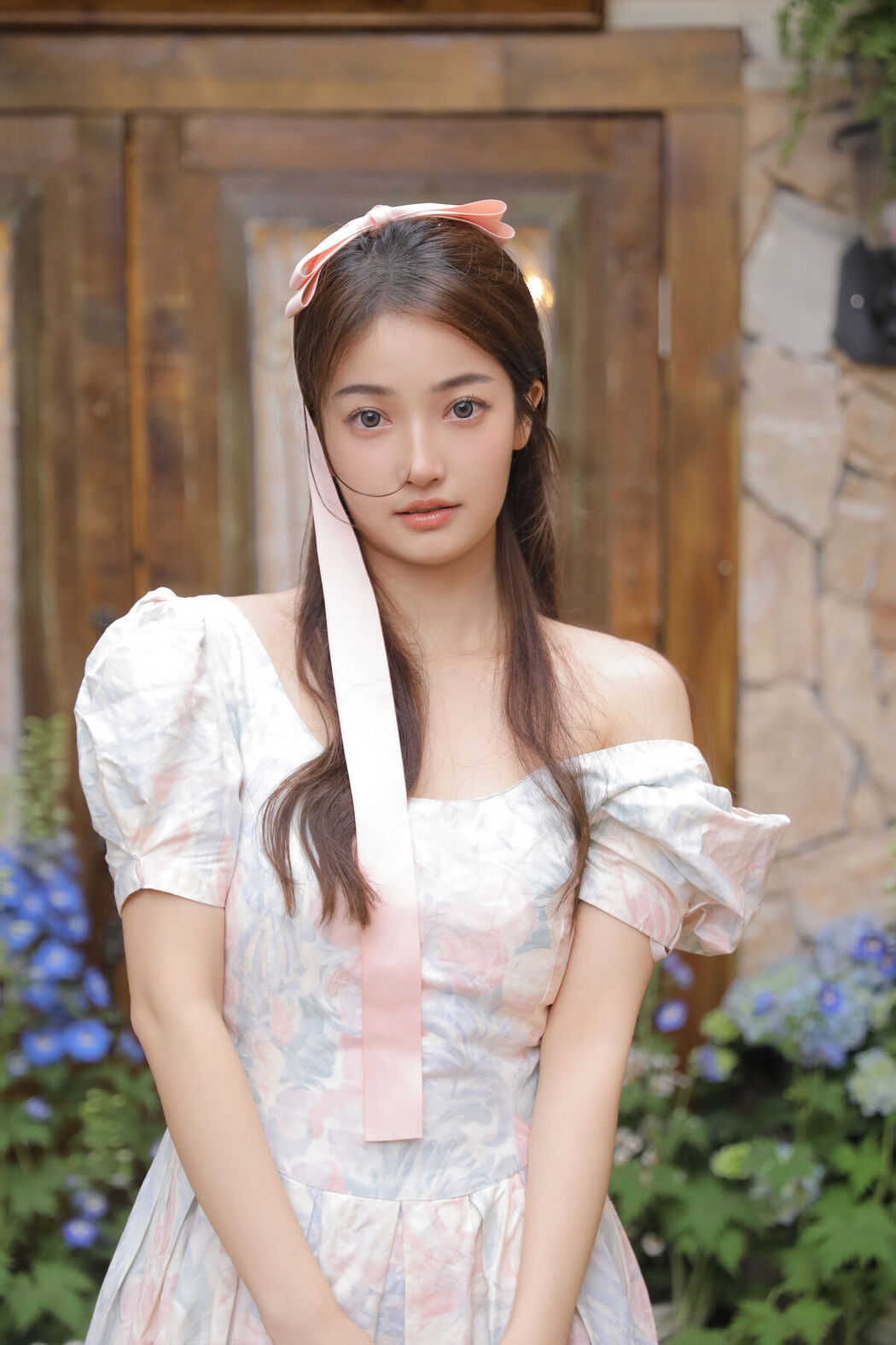 YiTuYu艺图语 Vol.6688 Jiu Jiu Shi
