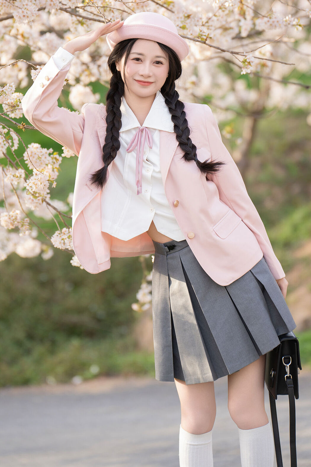 YiTuYu艺图语 Vol.6697 Cheng Zi Shu Cover Photo