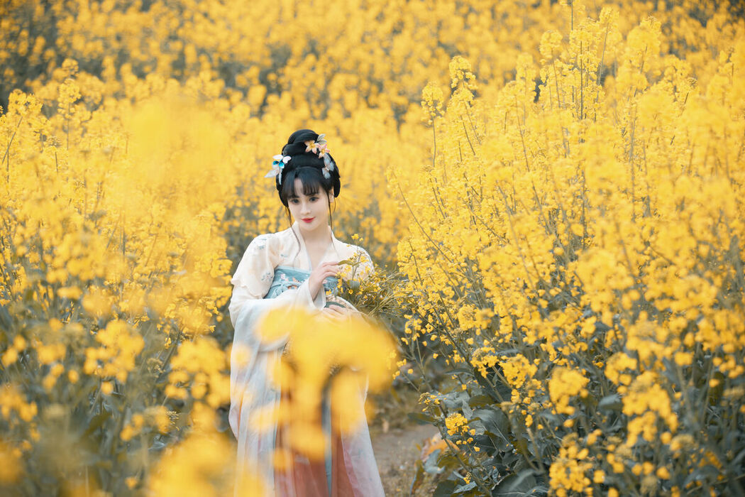 YiTuYu艺图语 Vol.6666 Miao Su Su