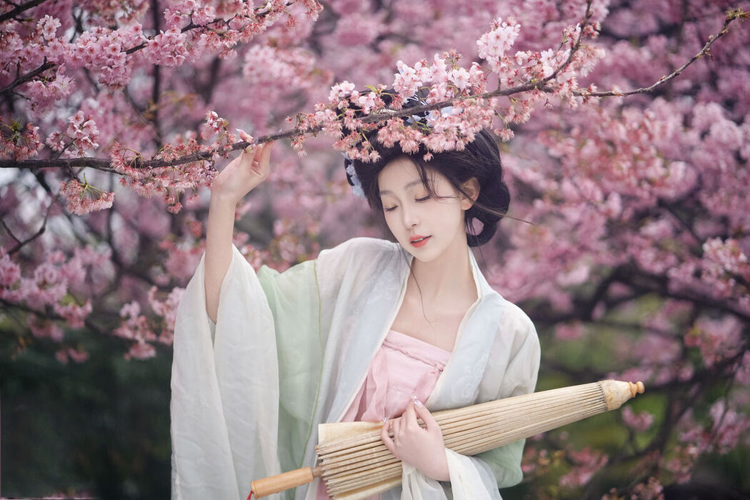 YiTuYu艺图语 Vol.6715 Shu Qian Yi